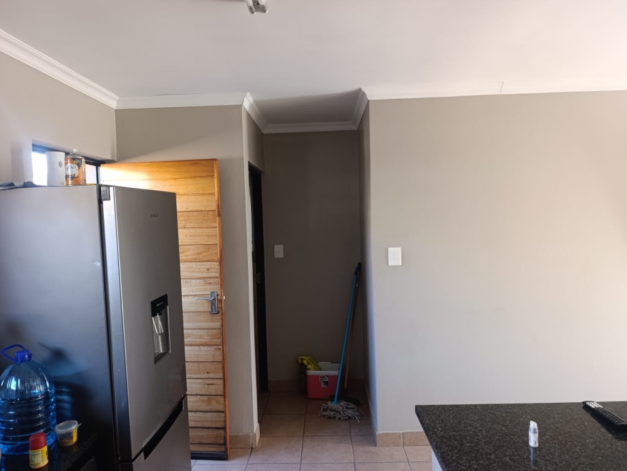To Let 3 Bedroom Property for Rent in Douglas Valley Free State